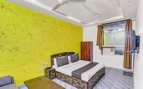 Hotel O One Plus One Residency